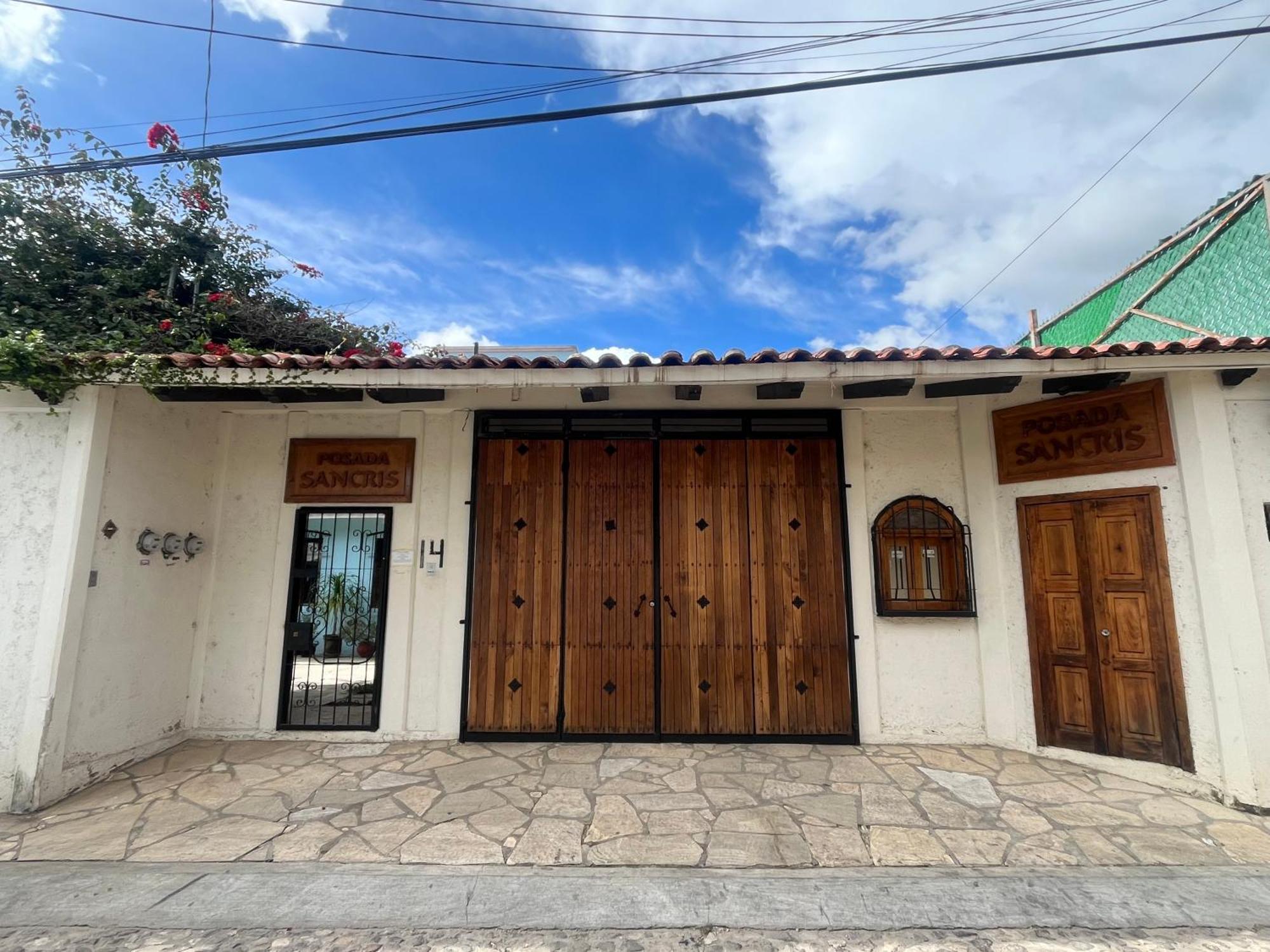 Posada Sancris Сан-Кристобаль-де-Ла-Касас Экстерьер фото
